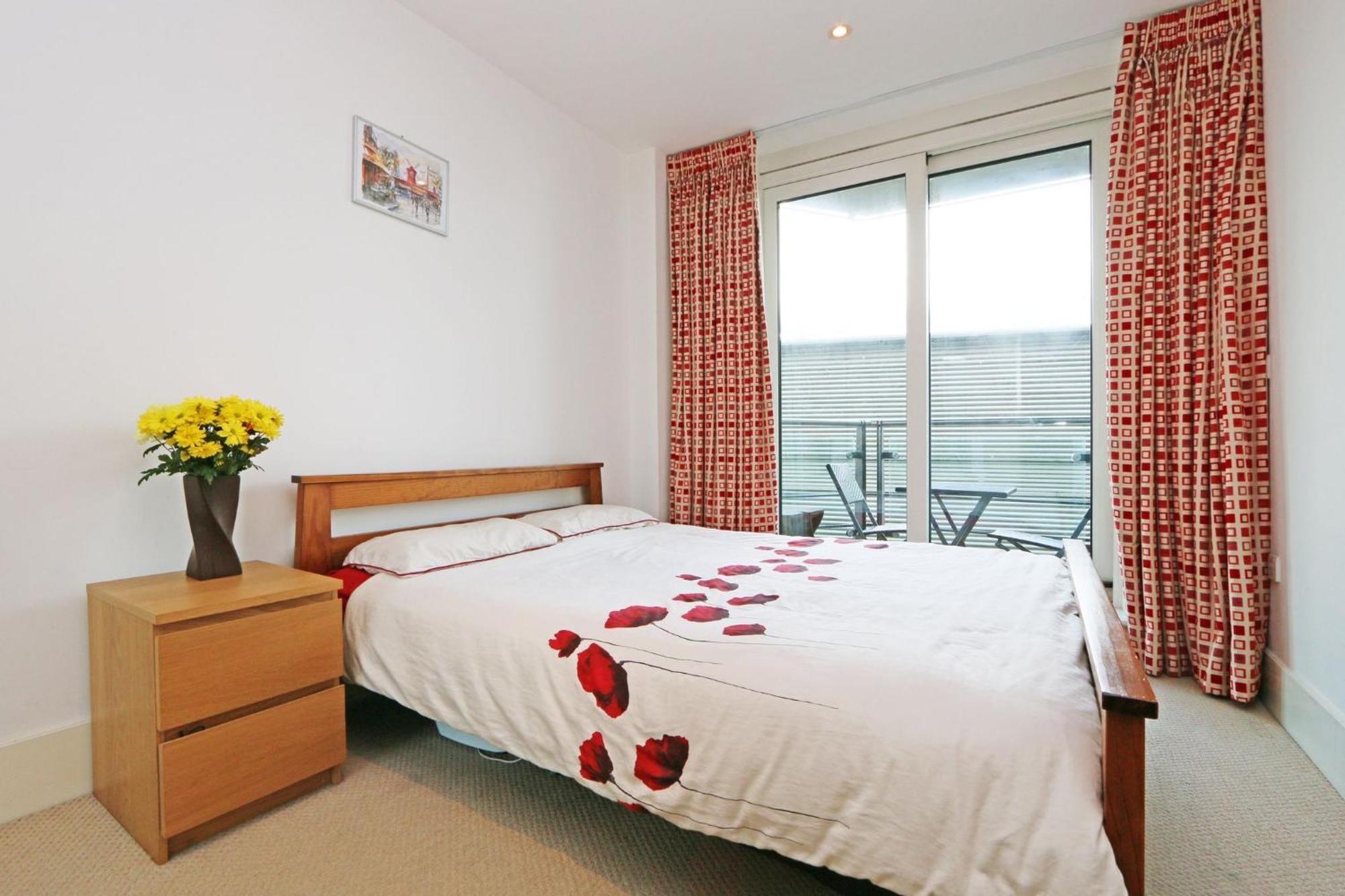 Riverside 1 Bed Apartment Londra Esterno foto