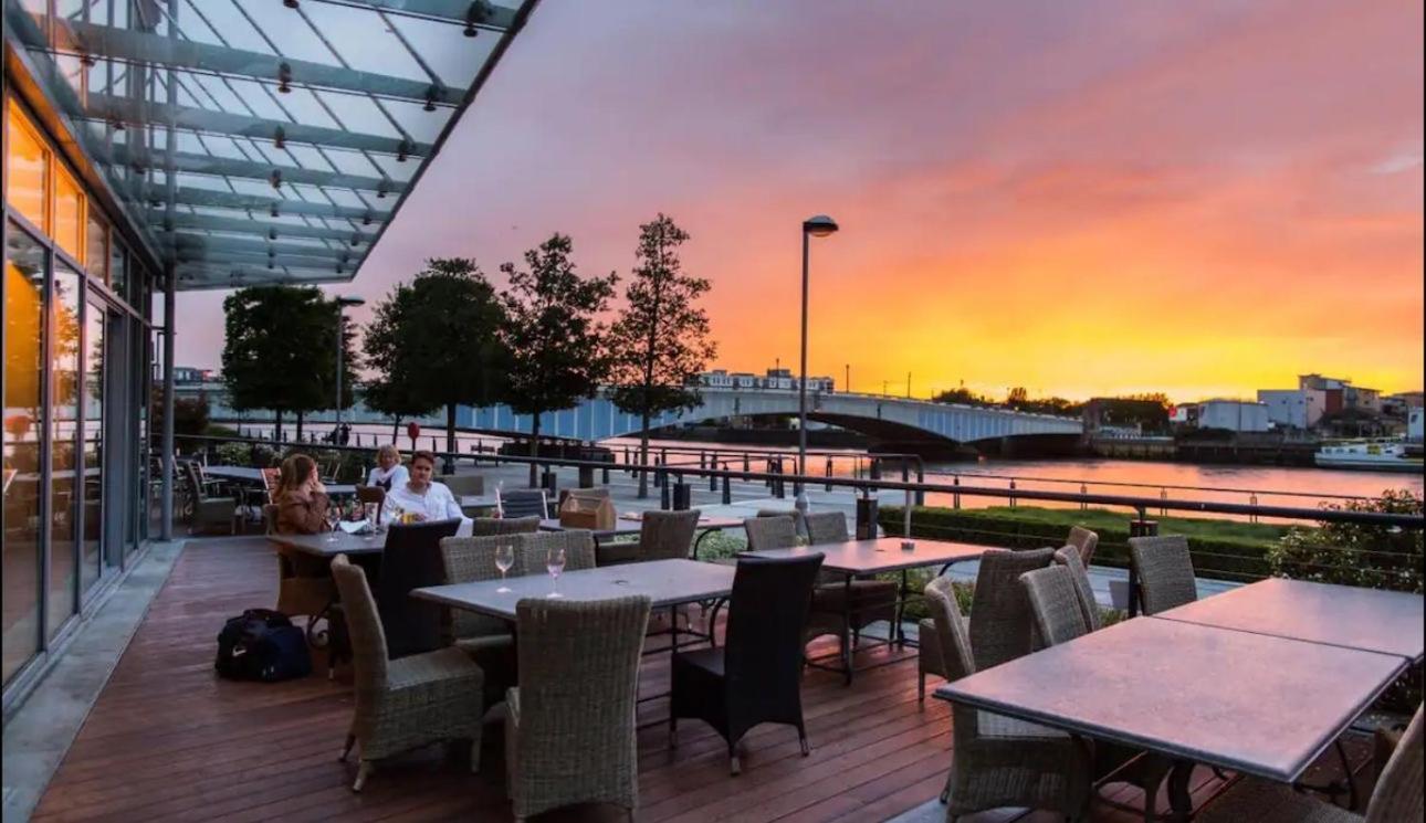 Riverside 1 Bed Apartment Londra Esterno foto